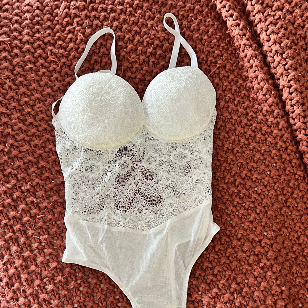 White lace bodysuit